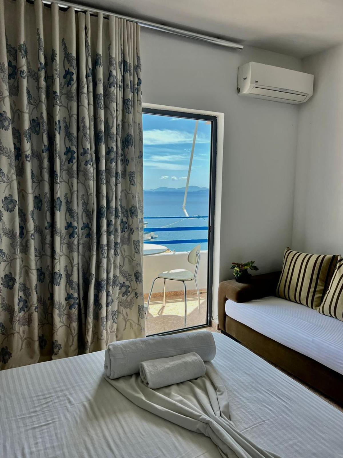 Al Mare Rooms Sarande Exterior photo