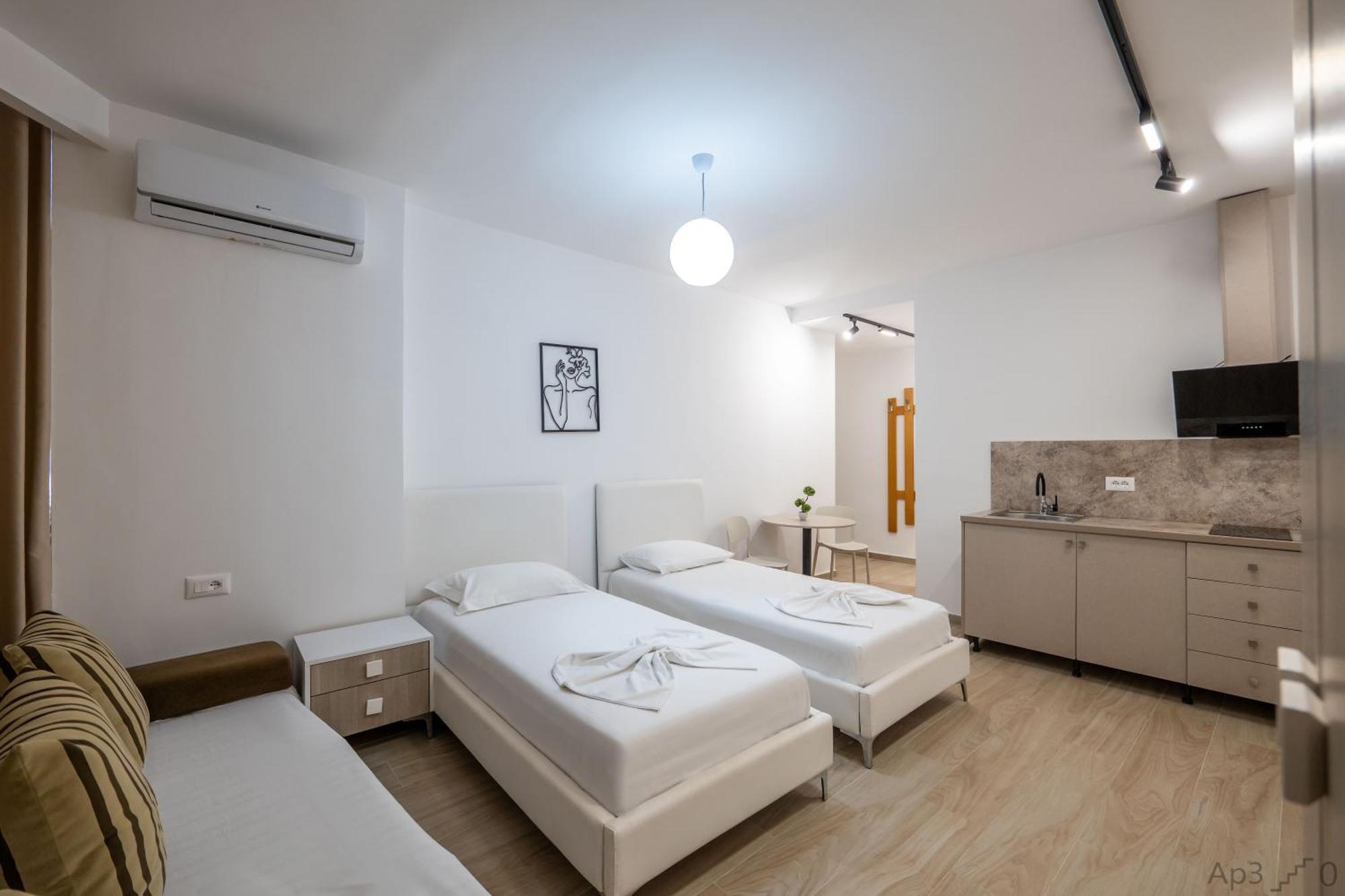 Al Mare Rooms Sarande Exterior photo