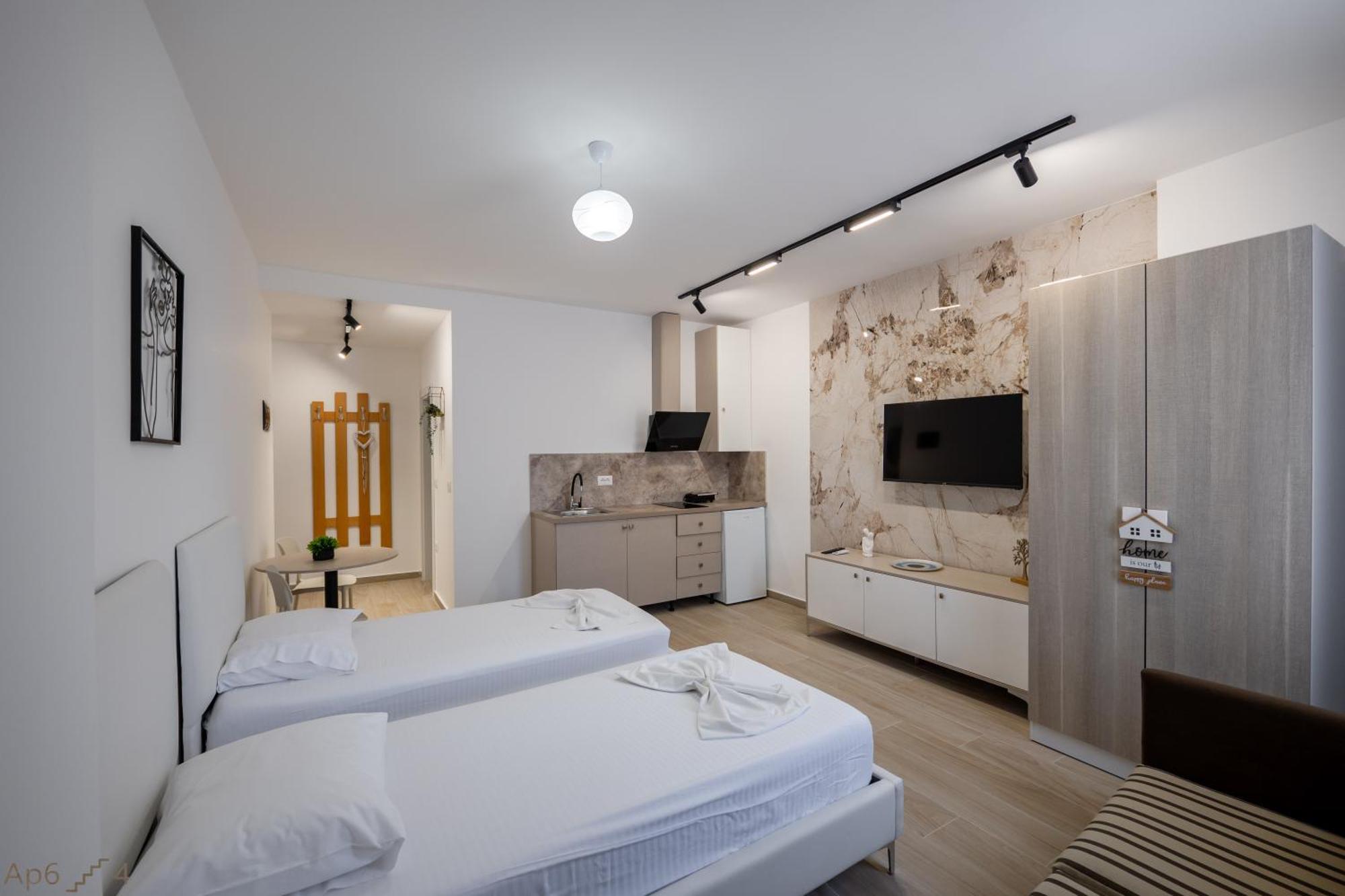 Al Mare Rooms Sarande Exterior photo