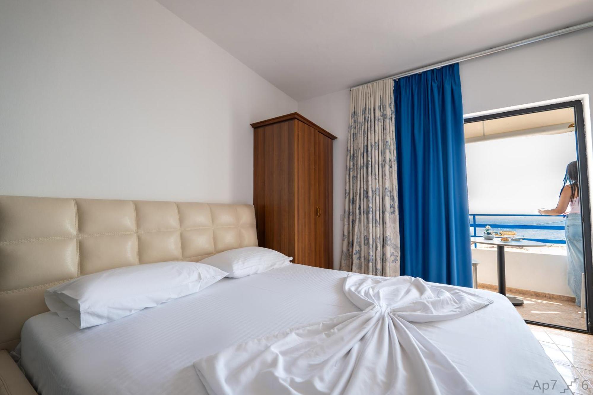 Al Mare Rooms Sarande Exterior photo